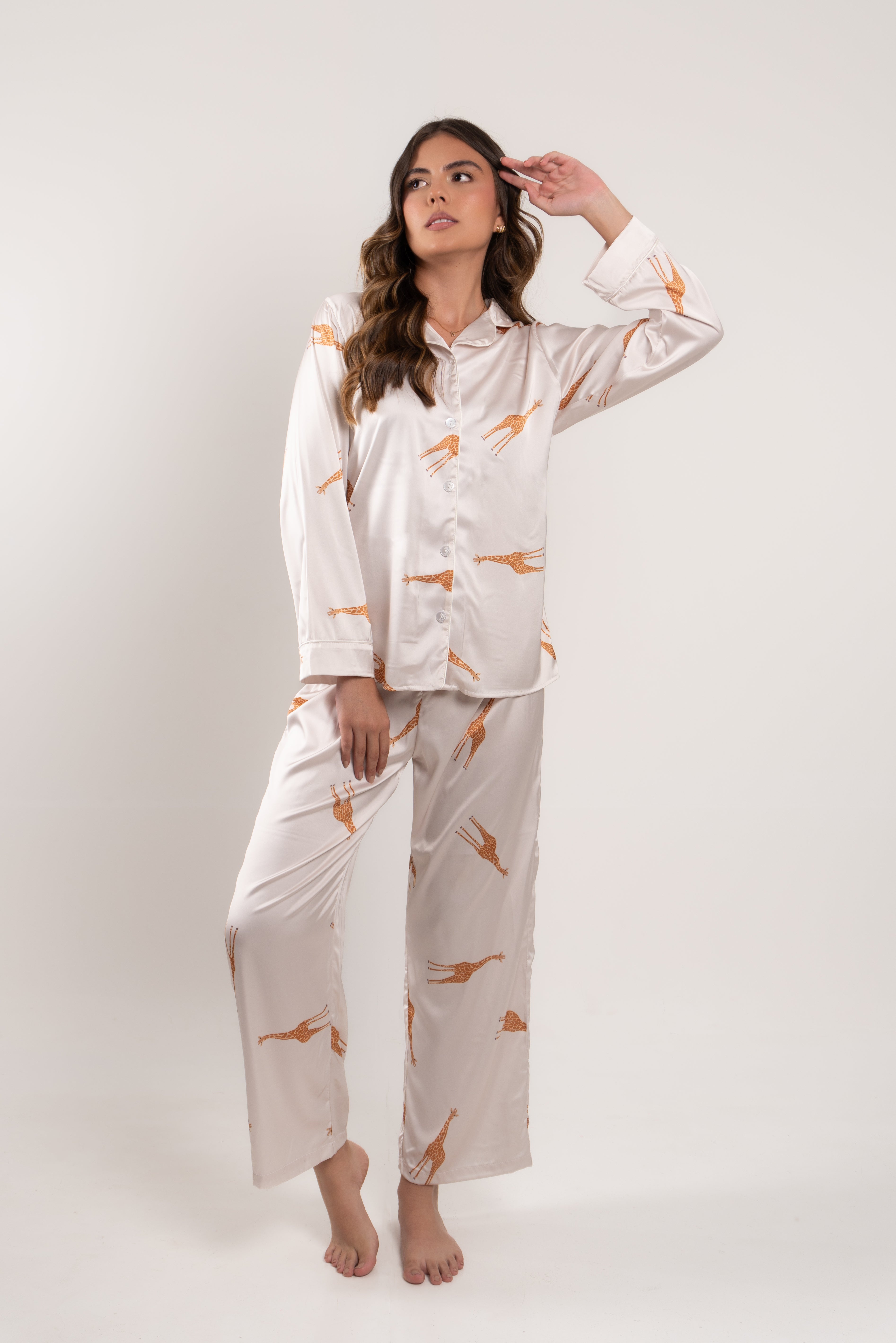 JIRAFAS BEIGE PANTALÓN CAMISA LARGA